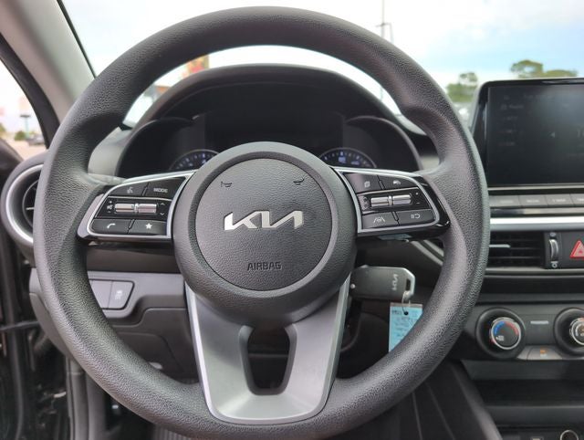2023 Kia Forte LX