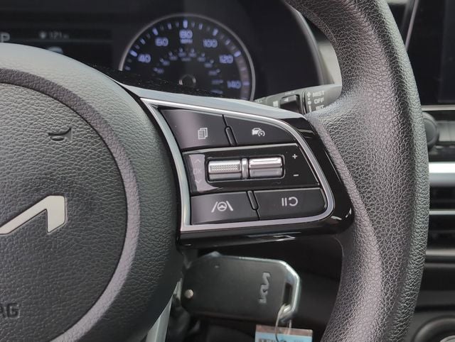 2023 Kia Forte LX