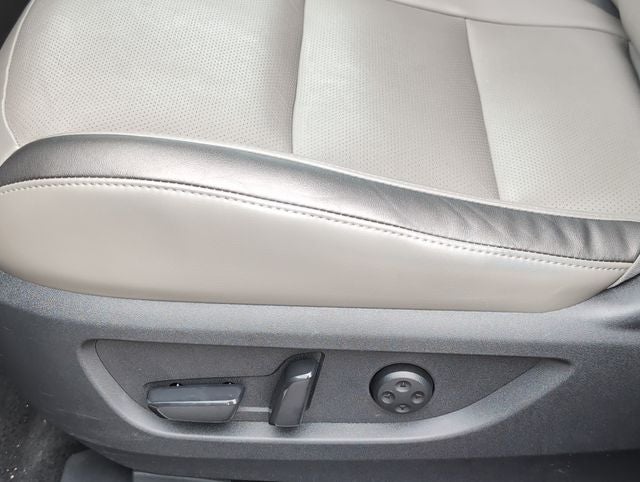 2024 INFINITI QX50 LUXE