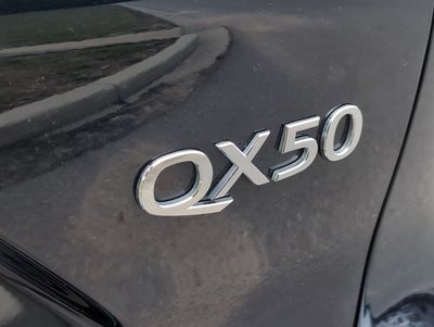 2024 INFINITI QX50 LUXE
