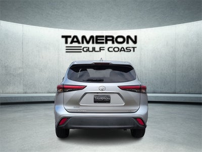 2021 Toyota Highlander LE