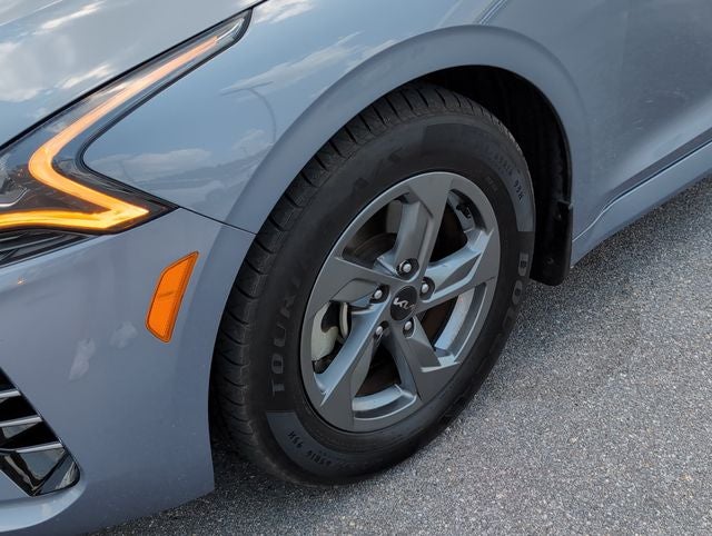 2022 Kia K5 LXS