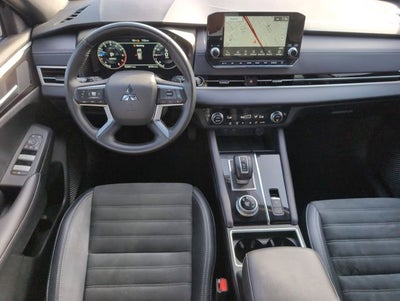 2024 Mitsubishi Outlander SE Black Edition