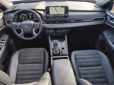 2024 Mitsubishi Outlander SE Black Edition