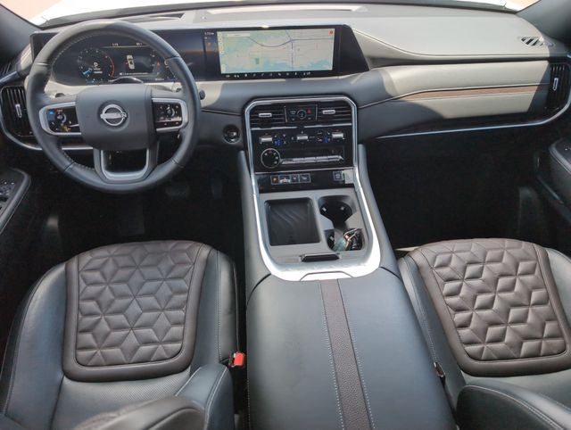 2025 Nissan Armada Platinum