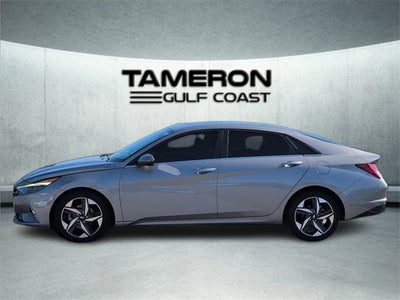 2022 Hyundai Elantra Limited