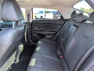 2022 Hyundai Elantra Limited