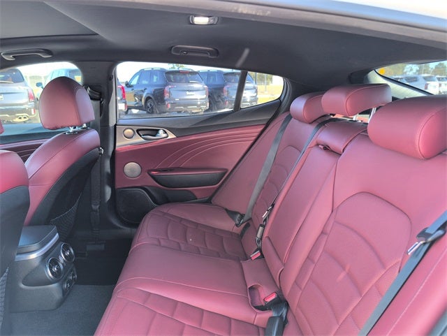 2023 Kia Stinger GT2