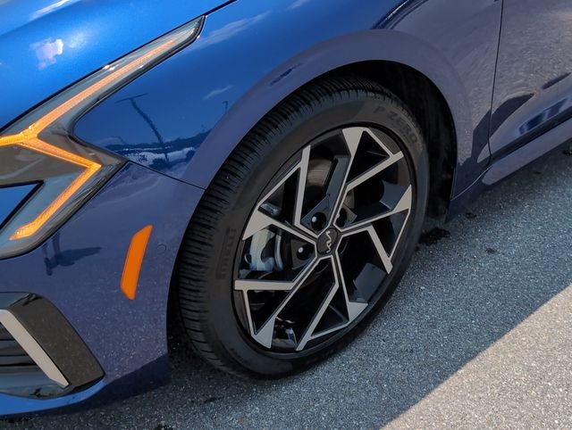 2025 Kia K5 EX