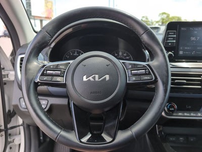 2023 Kia Seltos S