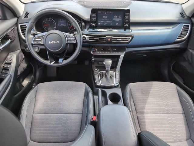 2023 Kia Seltos S