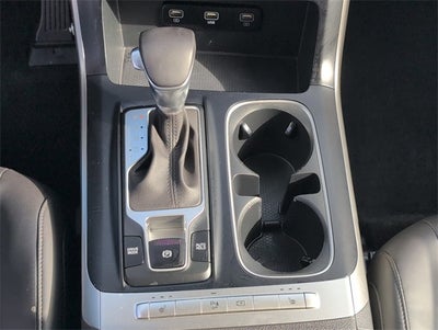 2023 Kia Carnival LX