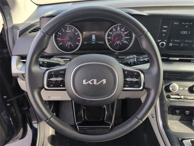 2023 Kia Carnival LX