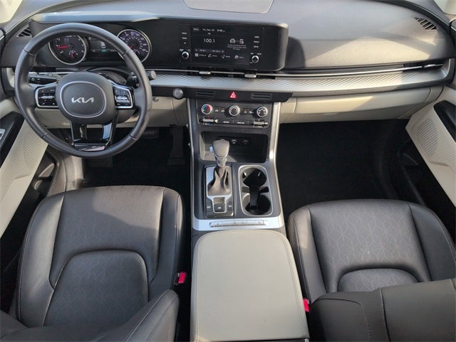 2023 Kia Carnival LX