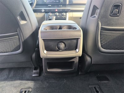 2023 Kia Carnival LX