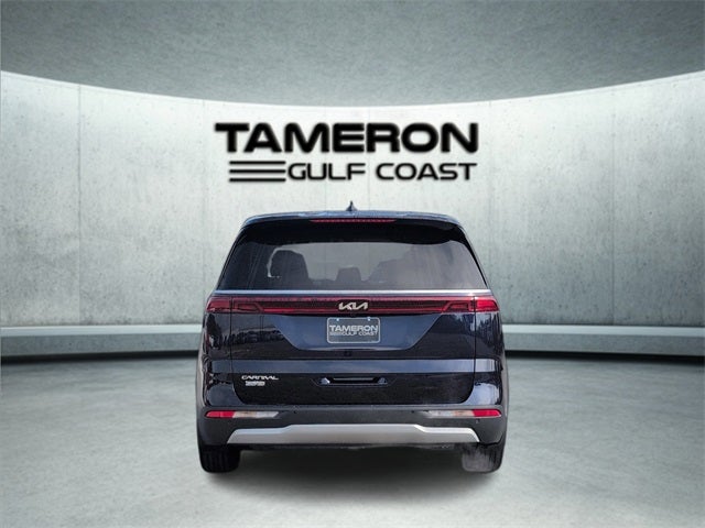 2023 Kia Carnival LX