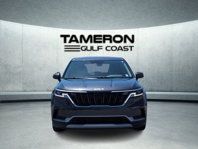 2023 Kia Carnival LX