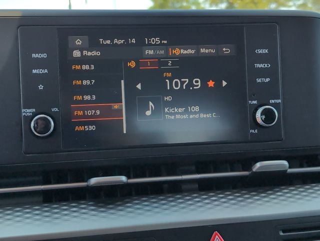 2023 Kia Carnival LX