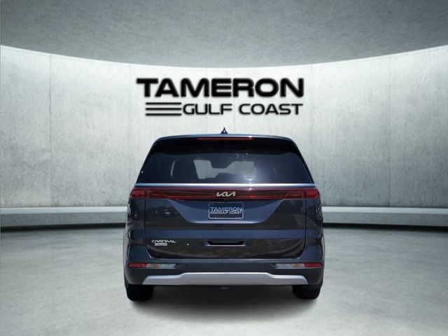2023 Kia Carnival LX